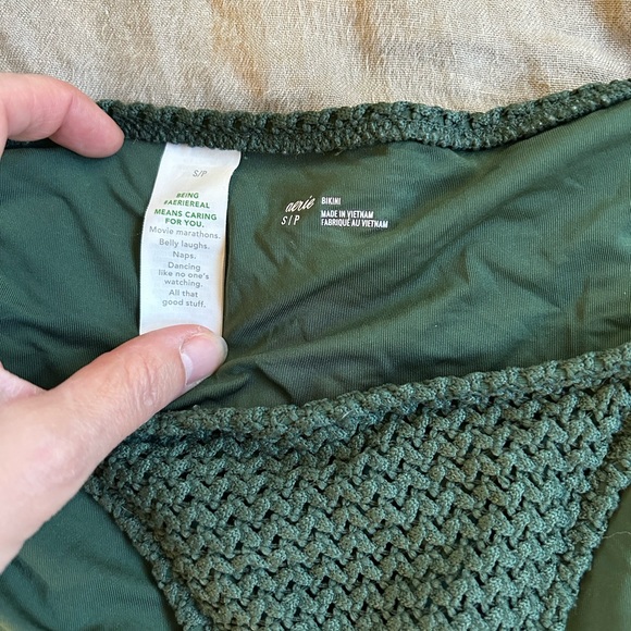 Aerie crochet bikini set - Picture 5 of 5